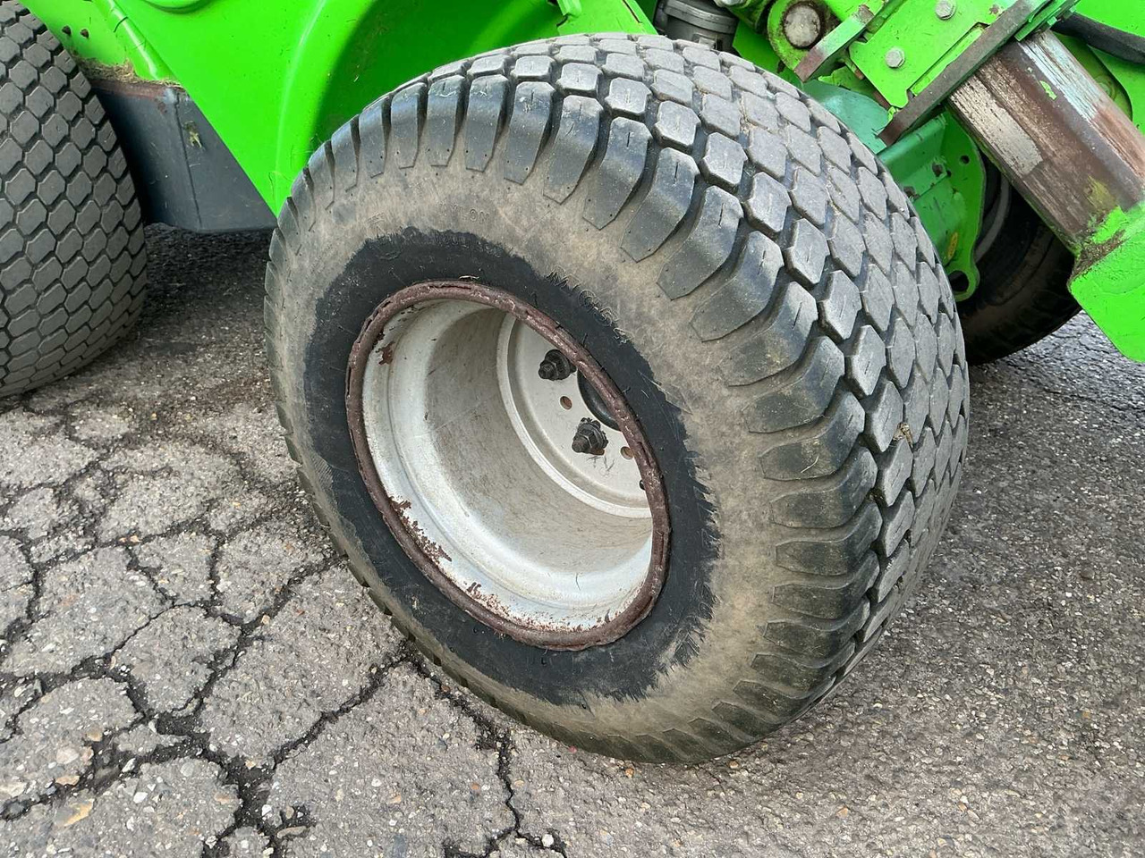 Chargeuse sur pneus 2017 AVANT M630 SHOVEL