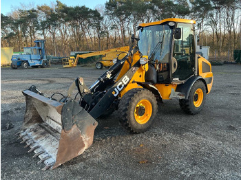 Chargeuse sur pneus  2017 JCB 406 T4 SHOVEL