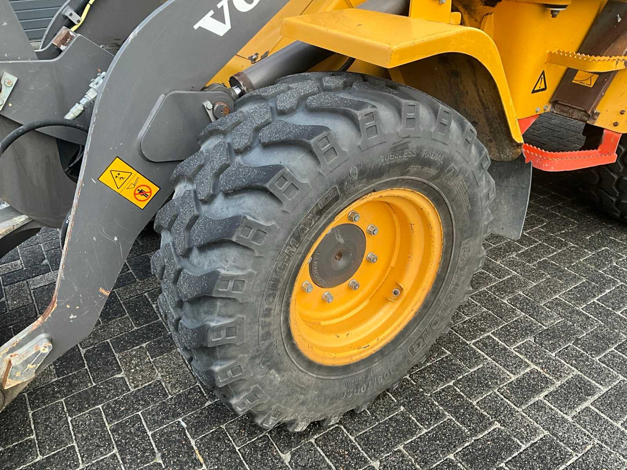 Chargeuse sur pneus 2017 VOLVO L30G SHOVEL