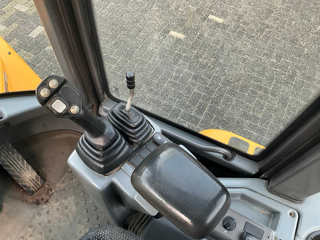 Chargeuse sur pneus 2017 VOLVO L30G SHOVEL