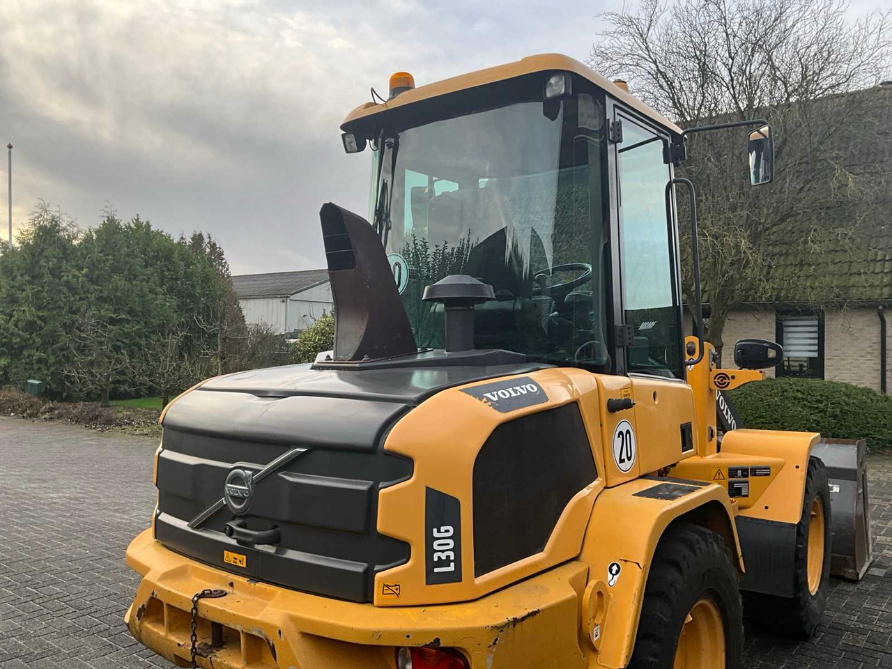 Chargeuse sur pneus 2017 VOLVO L30G SHOVEL