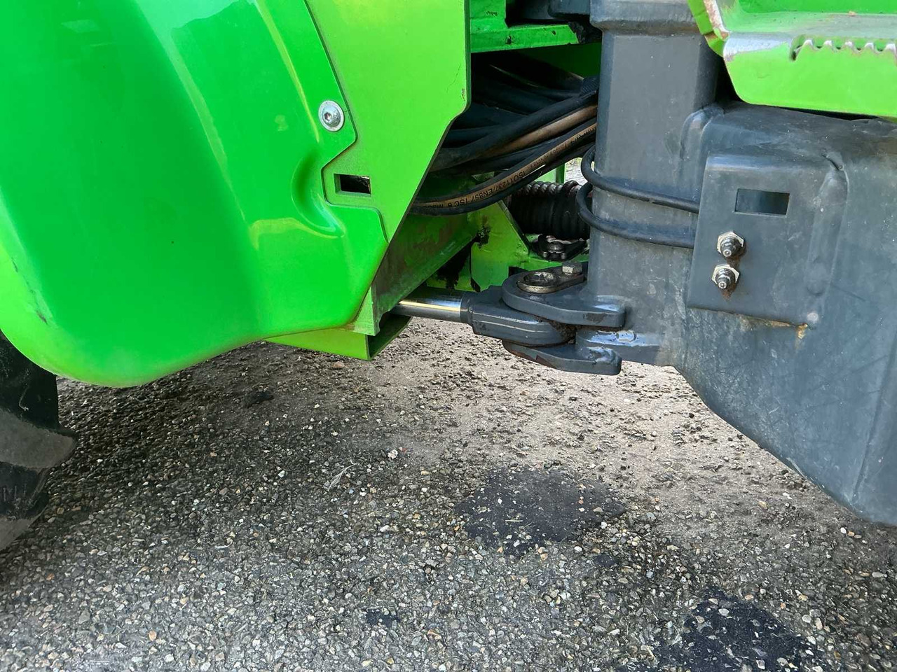 Chargeuse sur pneus 2018 AVANT M528 SHOVEL