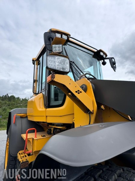 Chargeuse sur pneus 2018 Volvo L90H Hjullaster - Sentralsmøring - Hydraulisk redskapslås - Tilleggshydraulikk - Sertifiseres før salg