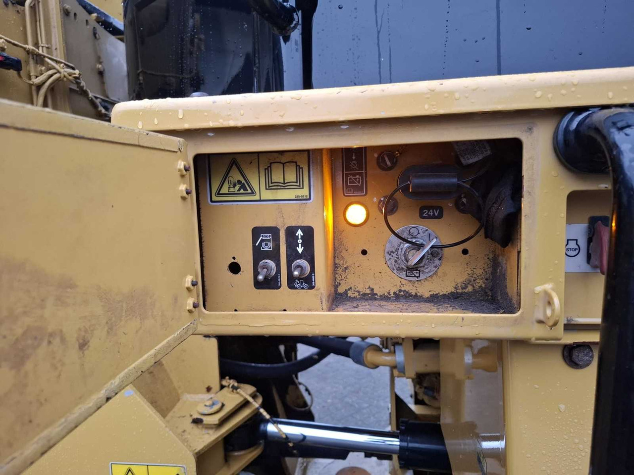 Chargeuse sur pneus 2019 CATERPILLAR 950M SHOVEL