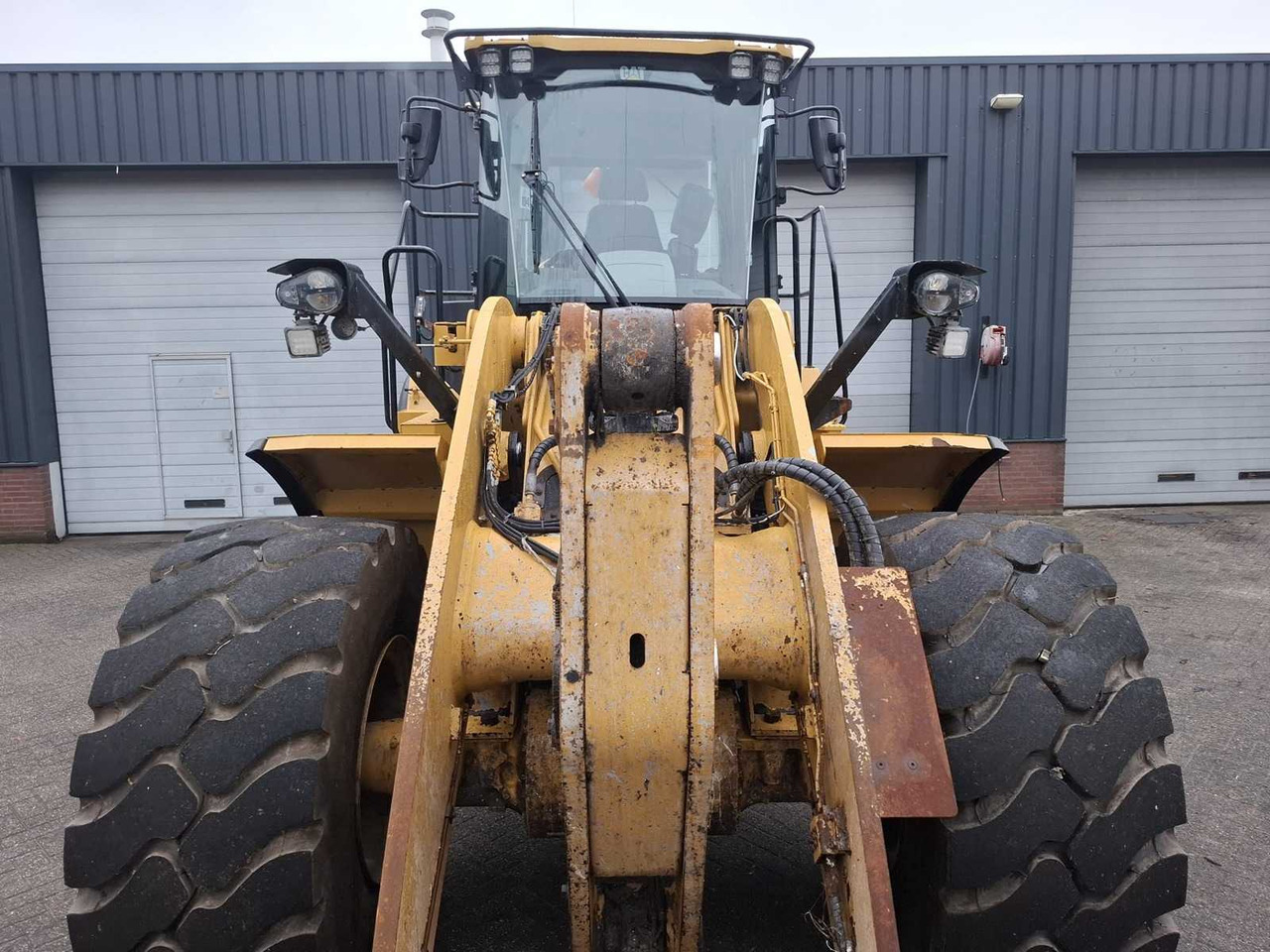 Chargeuse sur pneus 2019 CATERPILLAR 950M SHOVEL