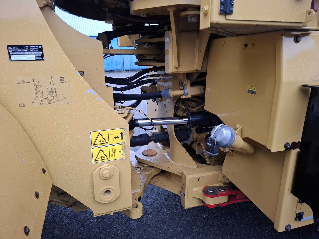 Chargeuse sur pneus 2019 CATERPILLAR 950M SHOVEL