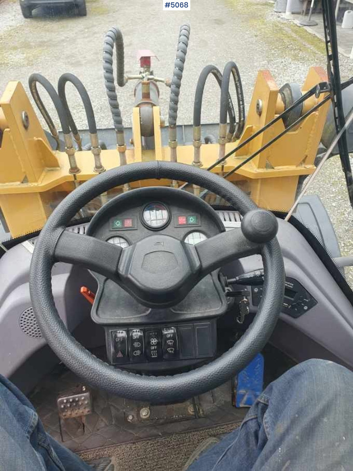 Chargeuse sur pneus 2020 PowerTrack L36