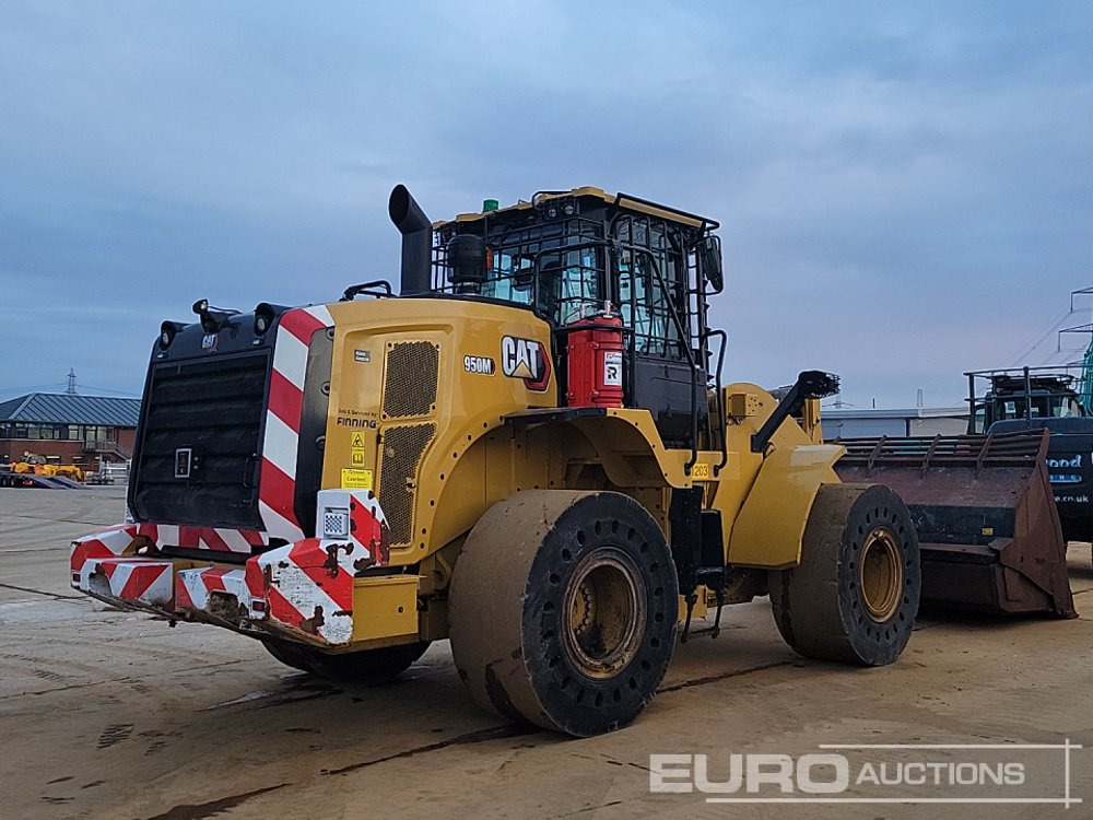 Chargeuse sur pneus 2021 CAT 950M