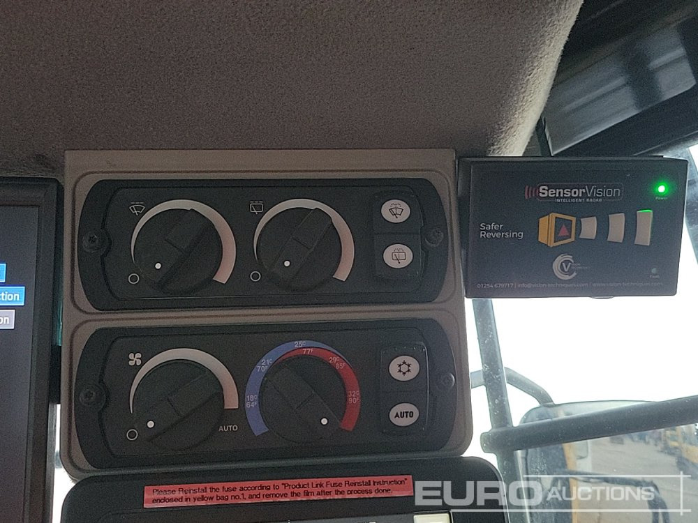 Chargeuse sur pneus 2021 CAT 950M