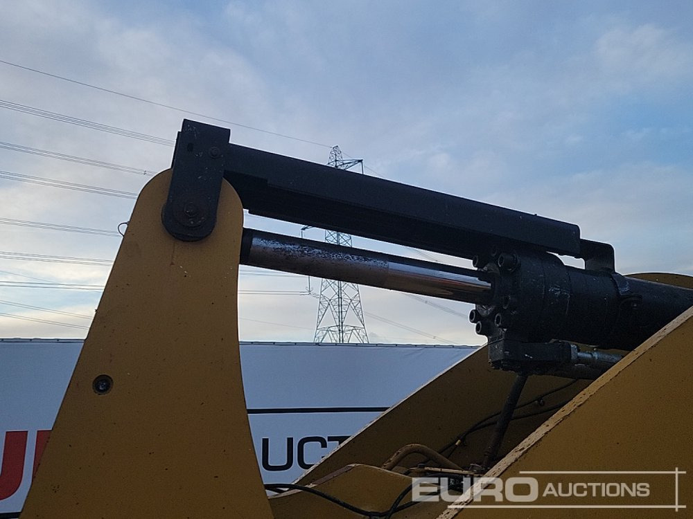 Chargeuse sur pneus 2021 CAT 950M