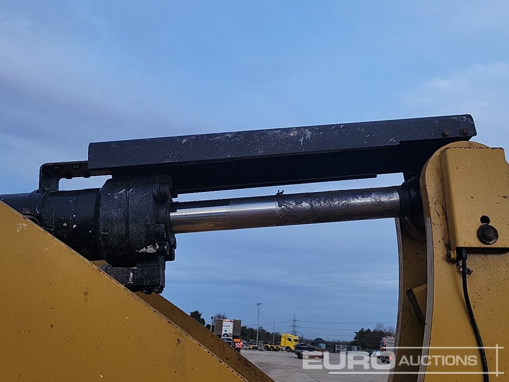 Chargeuse sur pneus 2021 CAT 950M