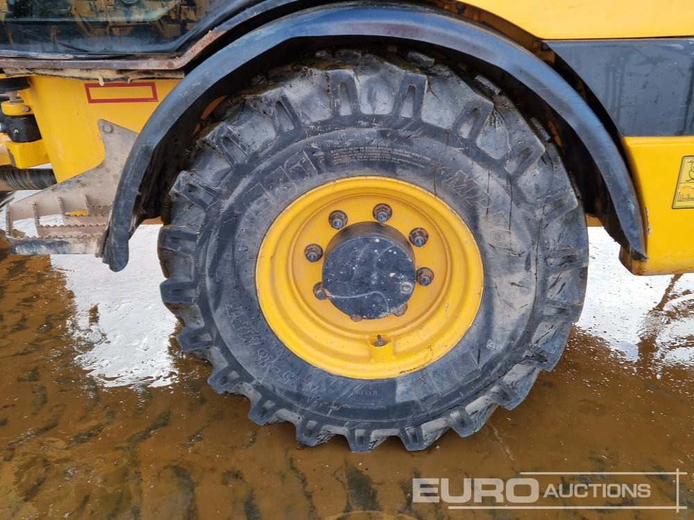 Chargeuse sur pneus 2021 JCB 406 SVC