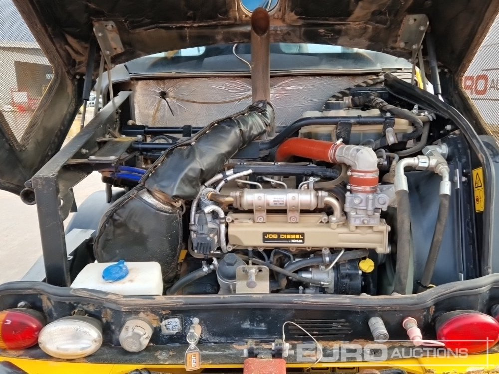 Chargeuse sur pneus 2021 JCB 406 SVC