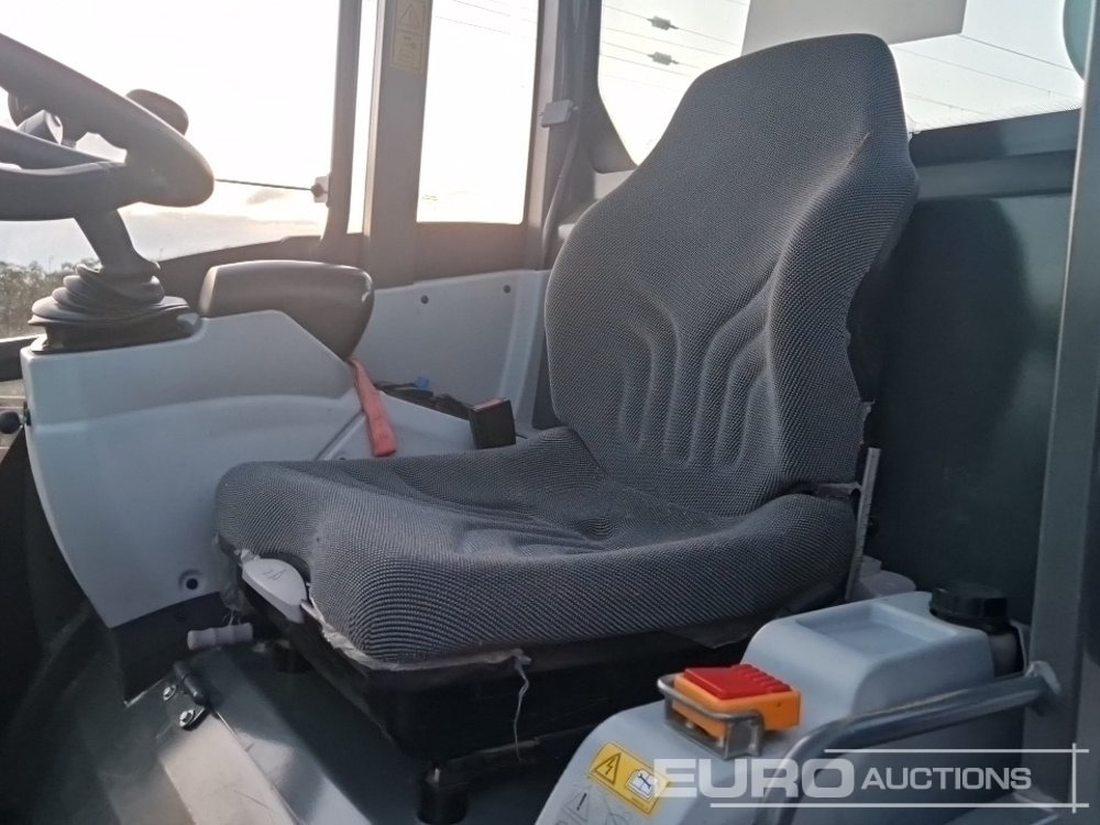 Chargeuse sur pneus 2021 Kramer 5055e