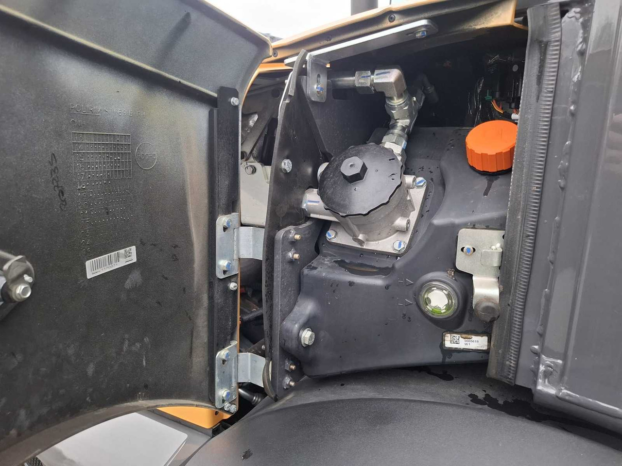 Chargeuse sur pneus 2023 CASE 21F SHOVEL