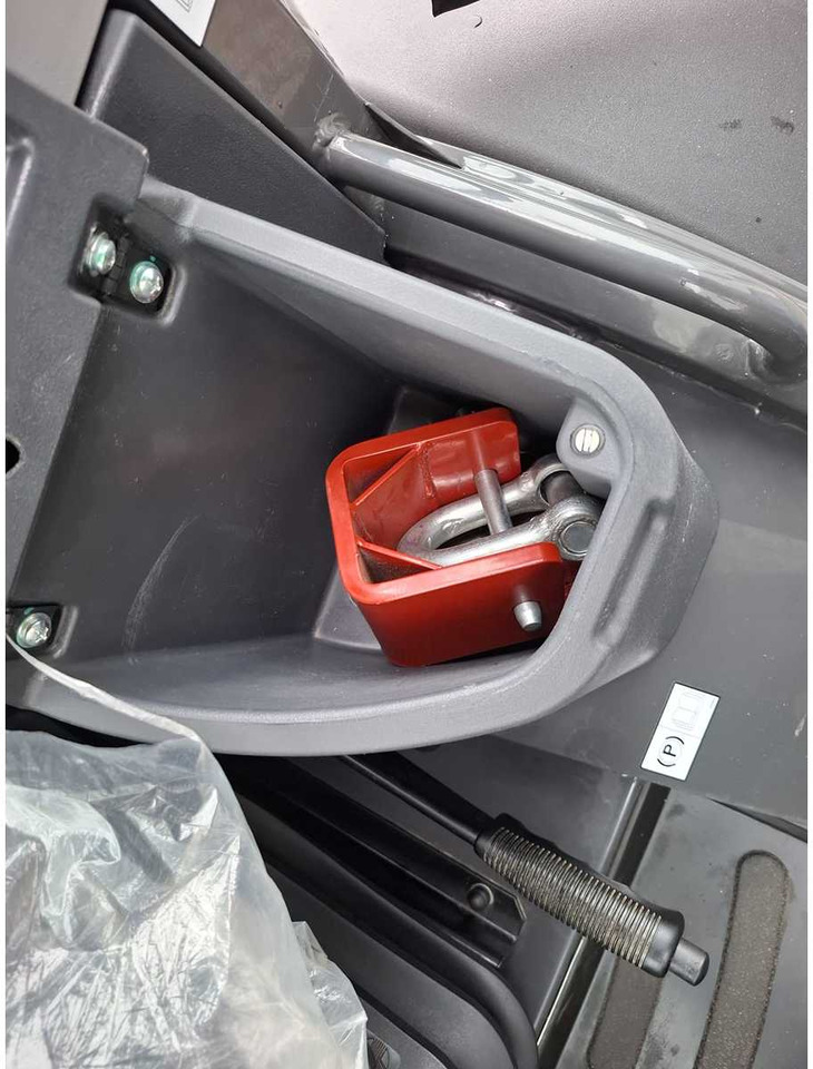 Chargeuse sur pneus 2023 CASE 21F SHOVEL