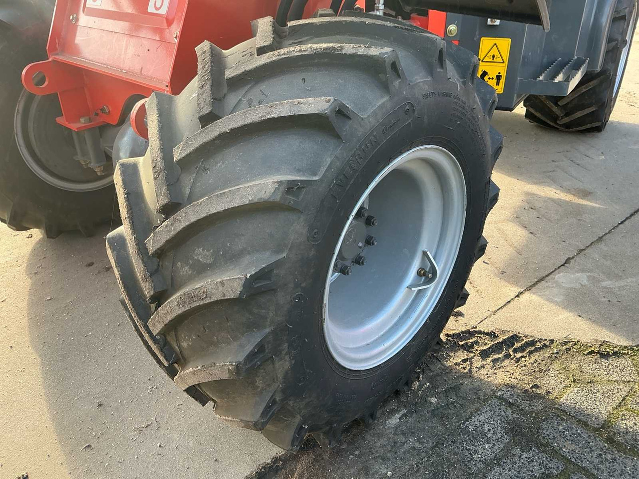 Chargeuse sur pneus 2023 EVERUN FR08 SHOVEL