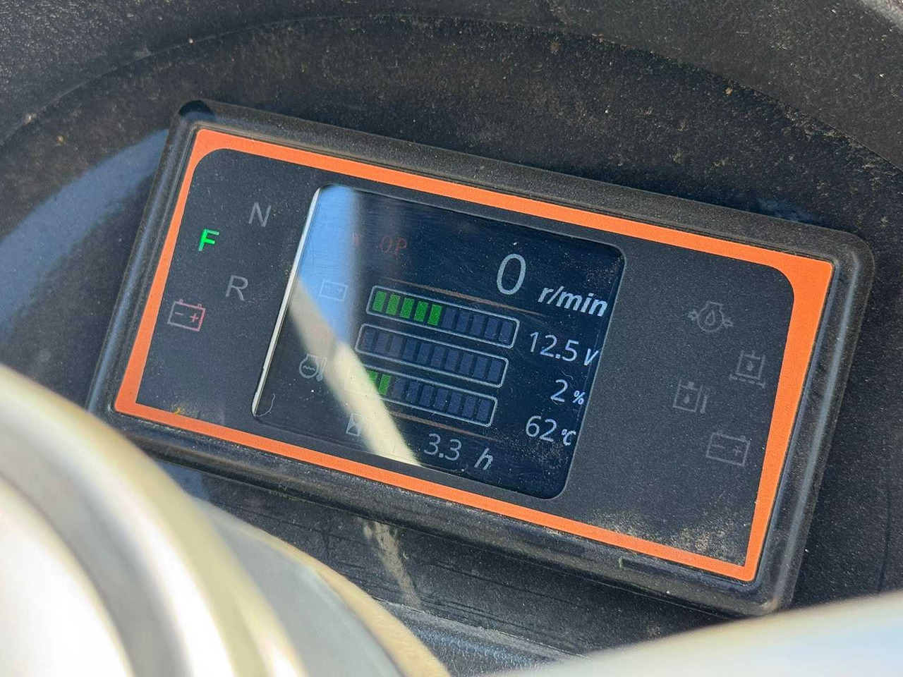 Chargeuse sur pneus 2024 STAHLWORKS R906 SHOVEL