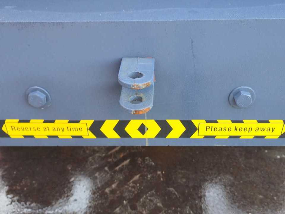 Chargeuse sur pneus 2025 - BLANCHE - TW36 - SHOVEL