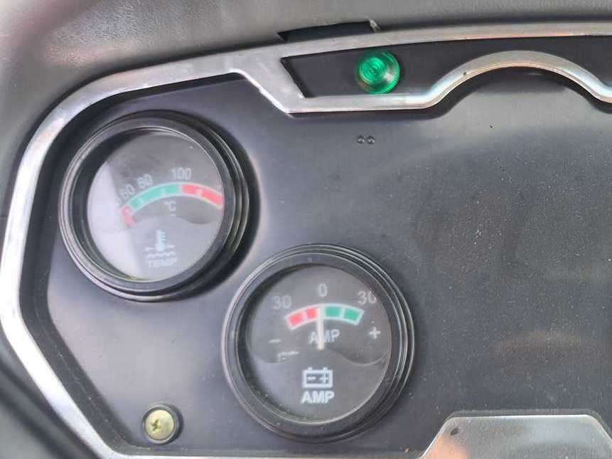 Chargeuse sur pneus 2025 - BLANCHE - TW36 - SHOVEL