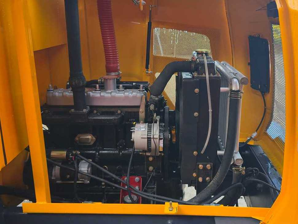 Chargeuse sur pneus 2025 - BLANCHE - TW36 - SHOVEL