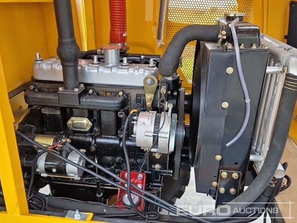 Chargeuse sur pneus 2025 Blanche TW36