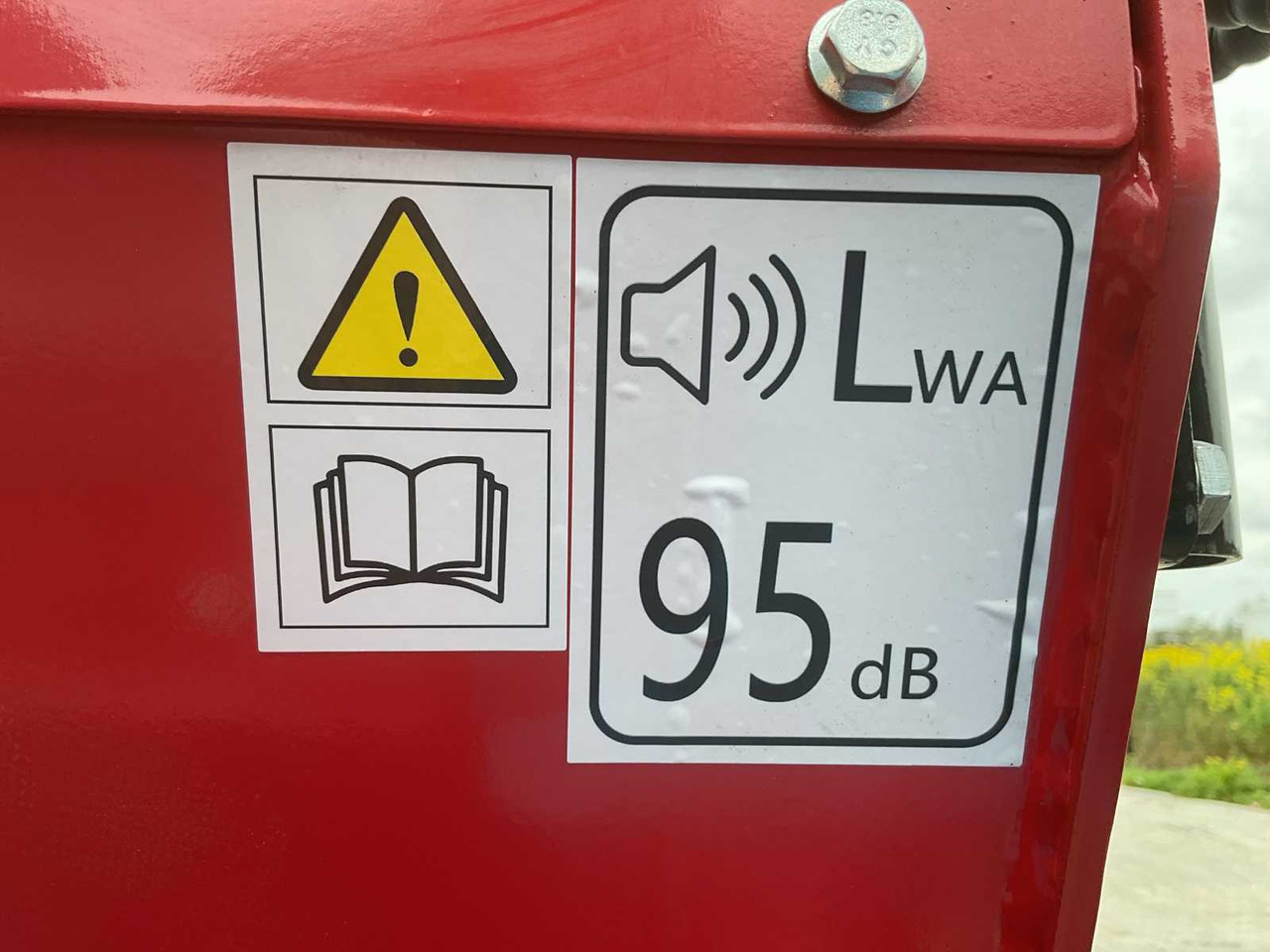 Chargeuse sur pneus 2025 RHINO-CROSS SSL480 SHOVEL