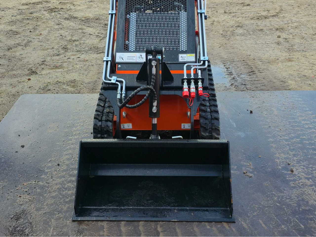 Chargeuse sur pneus 2025 - SDLOOL - 36C - ORANGE - SHOVEL