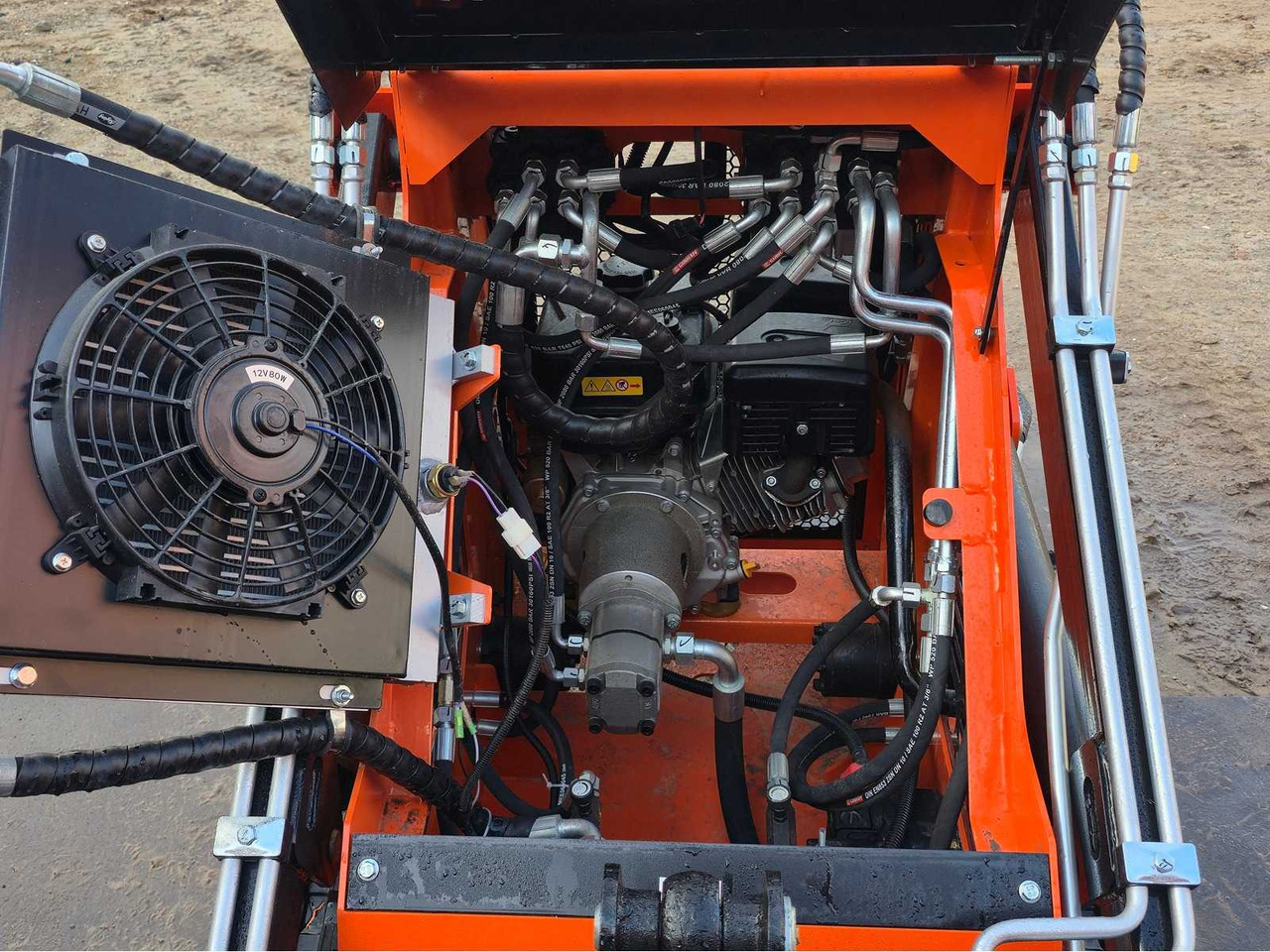 Chargeuse sur pneus 2025 - SDLOOL - 36C - ORANGE - SHOVEL