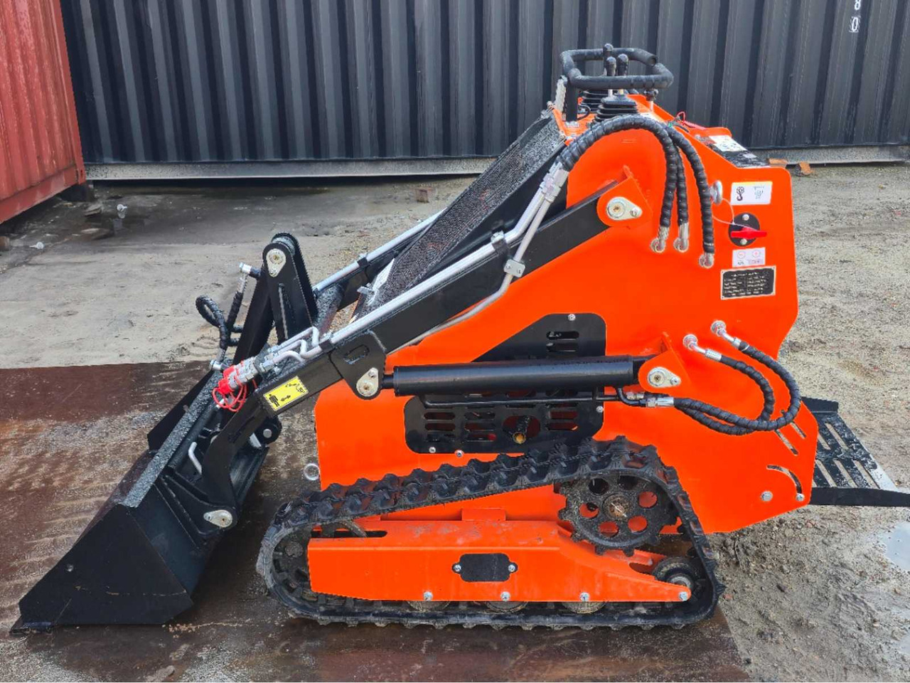 Chargeuse sur pneus 2025 - SDLOOL - 36C - ORANGE - SHOVEL