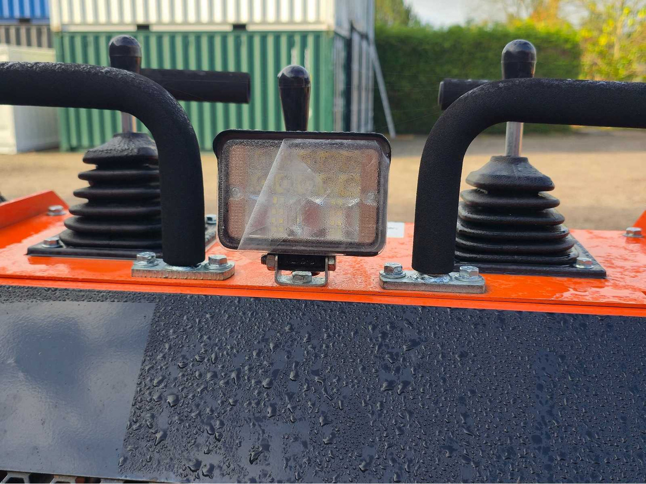 Chargeuse sur pneus 2025 - SDLOOL - 36C - ORANGE - SHOVEL