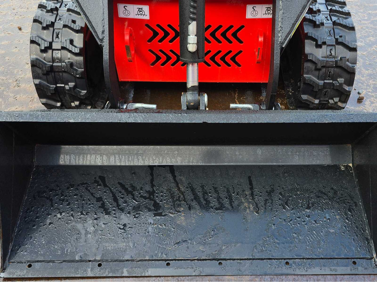 Chargeuse sur pneus 2025 - SDLOOL - SL380 - RED - SHOVEL