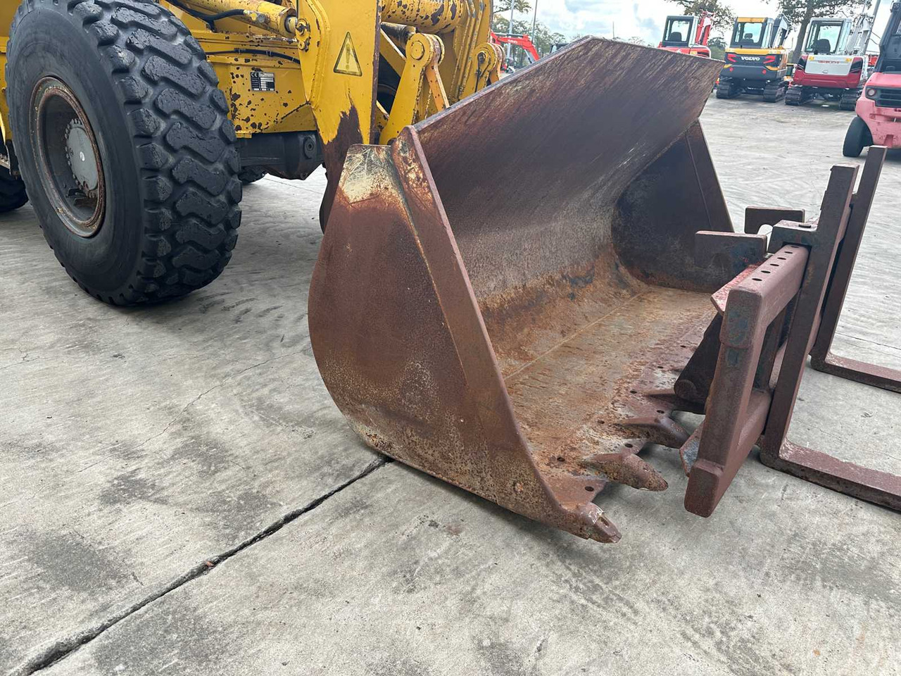 Chargeuse sur pneus AHLMANN - 1999 - AS200 - SHOVEL