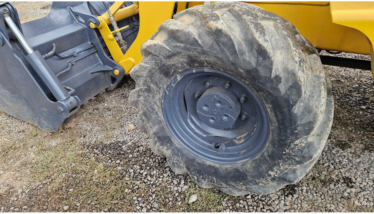 Chargeuse sur pneus AHLMANN - AS85 - SHOVEL - 2001