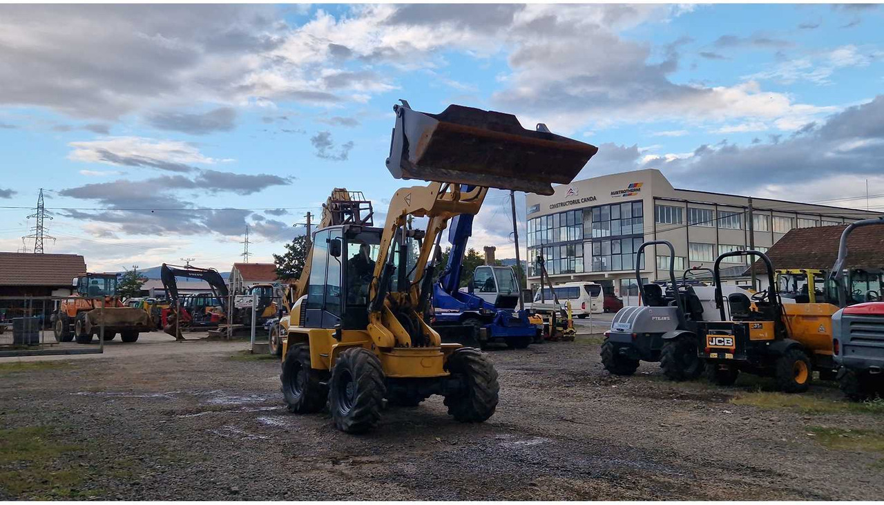 Chargeuse sur pneus AHLMANN - AS85 - SHOVEL - 2001