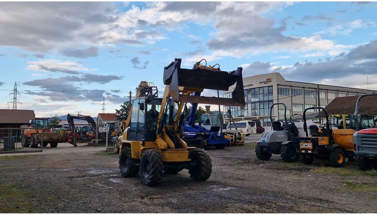 Chargeuse sur pneus AHLMANN - AS85 - SHOVEL - 2001