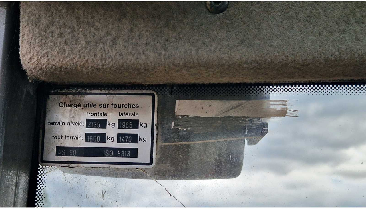 Chargeuse sur pneus AHLMANN - AS85 - SHOVEL - 2001