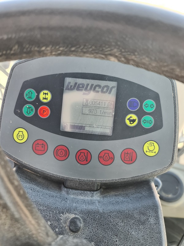 Chargeuse sur pneus ATLAS AR75E