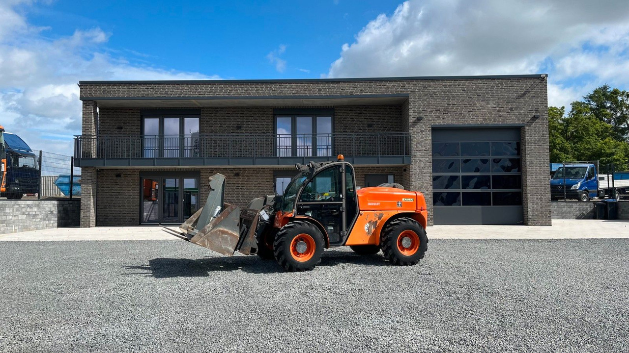 Chargeuse sur pneus AUSA T 276 H Teleskoplader 5100 Kg wie 307 306