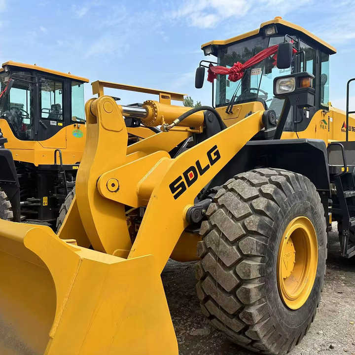 Chargeuse sur pneus Affordable UsedSDLG 956F Front-End Loader - Low Hours, R-to-Ship Globally