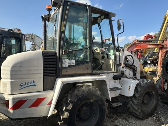 Chargeuse sur pneus Ahlmann AS90 Rotative  16500 € HT