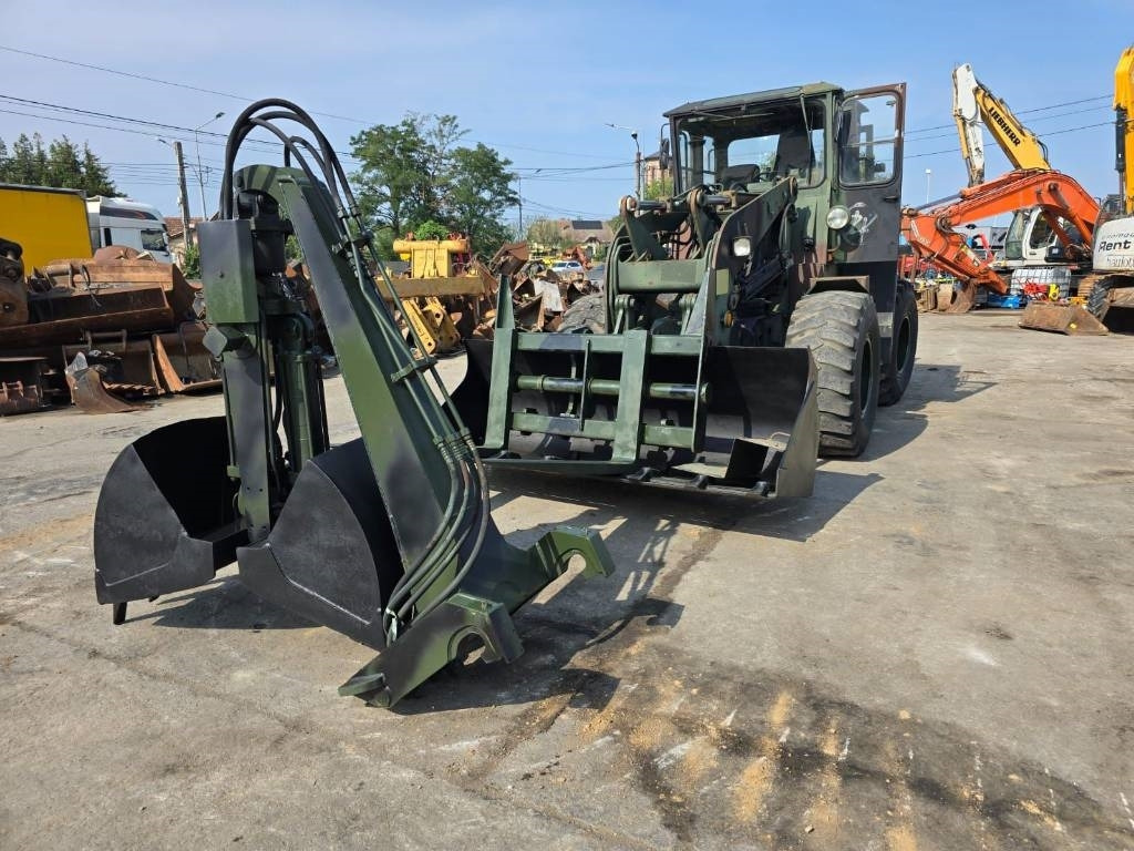 Chargeuse sur pneus Ahlmann AS 12 B