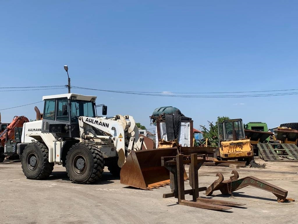 Chargeuse sur pneus Ahlmann AS 210