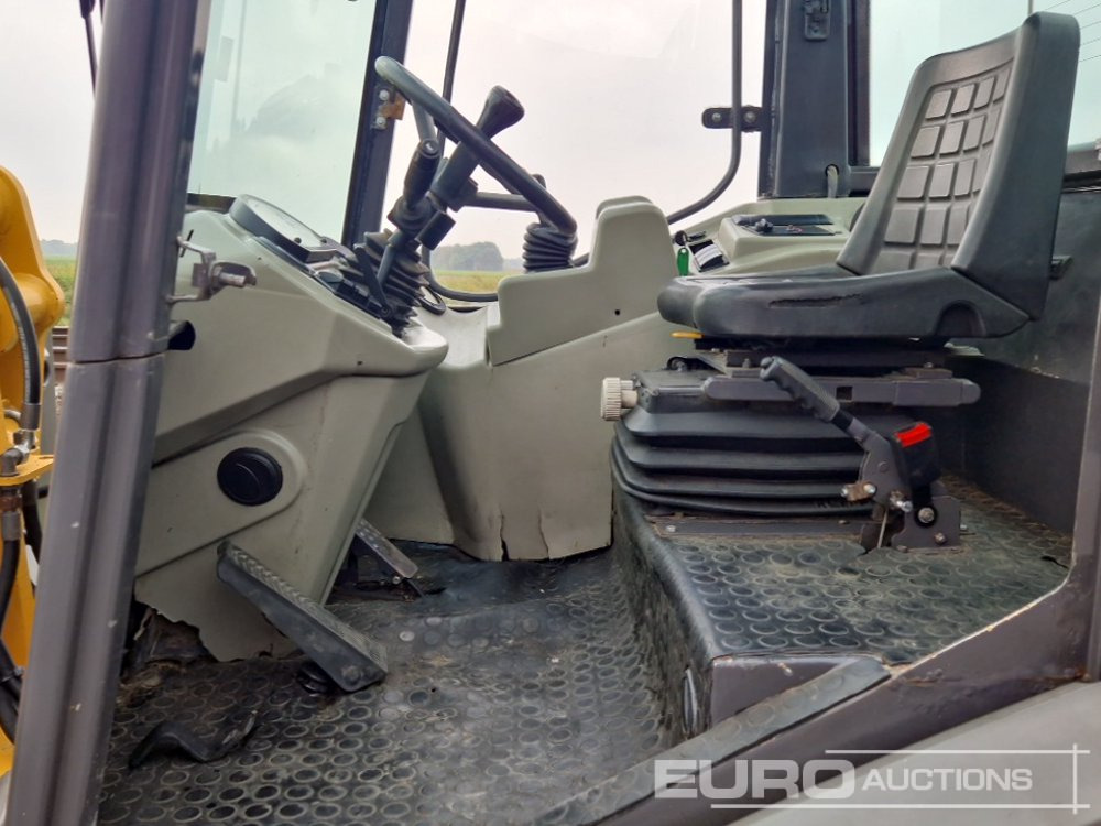 Chargeuse sur pneus Ahlmann AX85