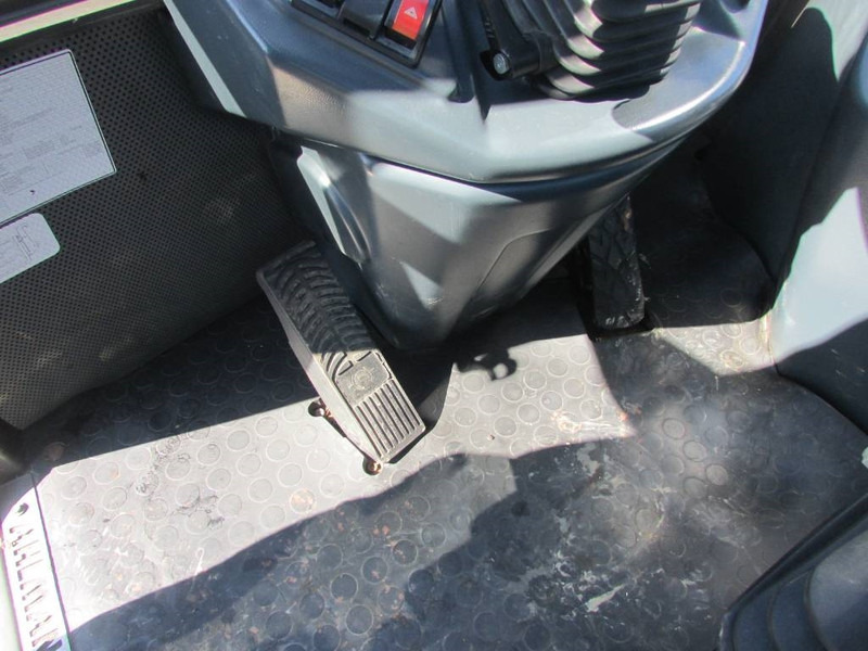 Chargeuse sur pneus Ahlmann AX 850 Radlader Mecalac