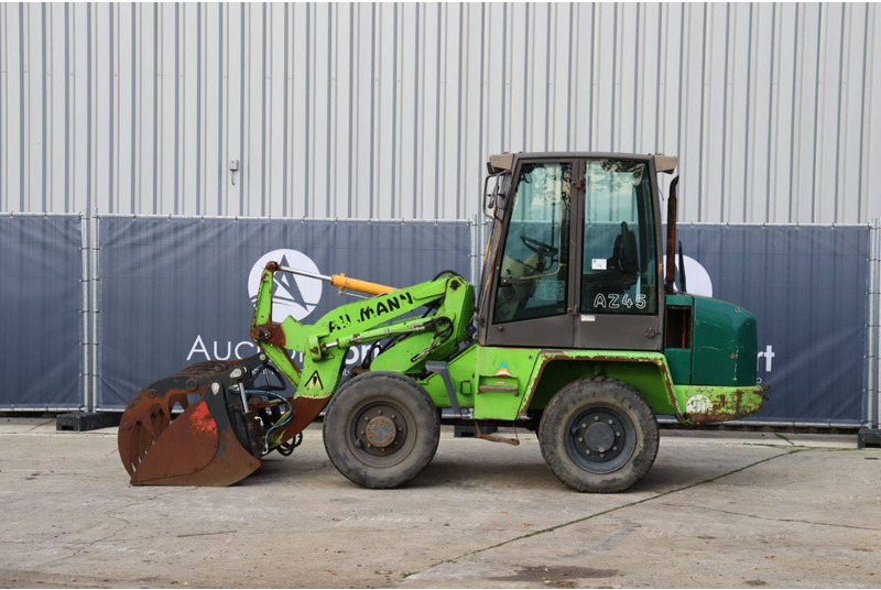 Chargeuse sur pneus Ahlmann AZ45