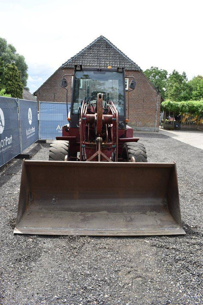 Chargeuse sur pneus Ahlmann AZ85