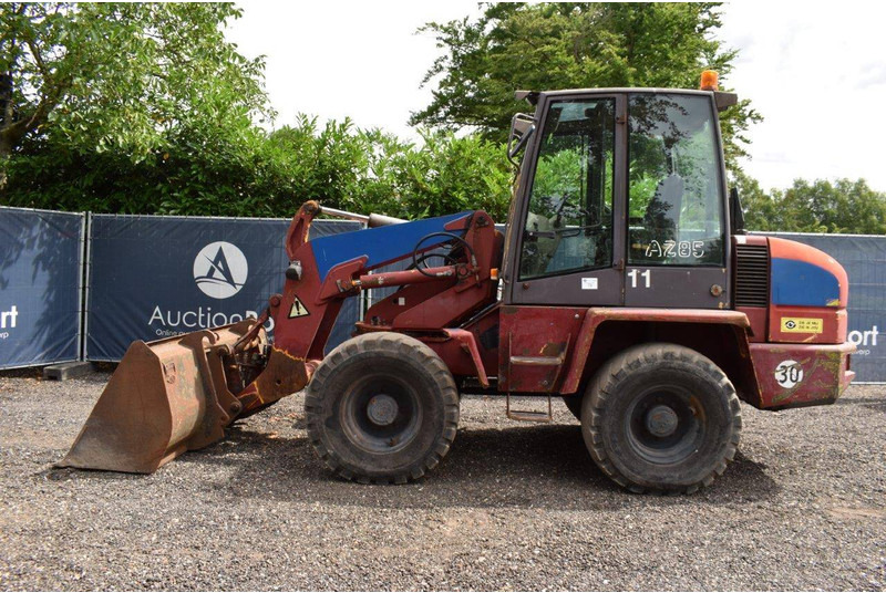 Chargeuse sur pneus Ahlmann AZ85