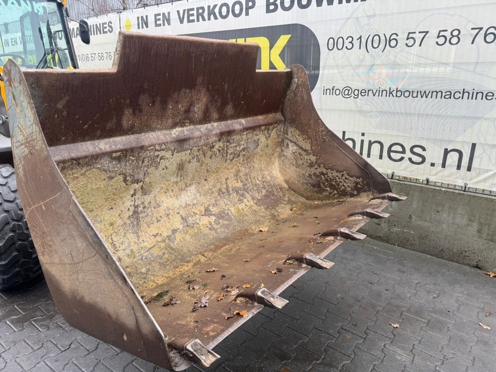 Chargeuse sur pneus Allman AX 100