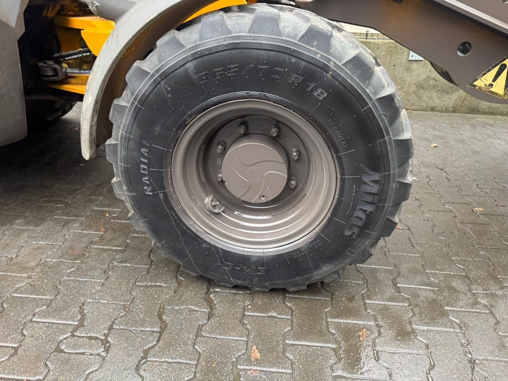 Chargeuse sur pneus Allman AX 100